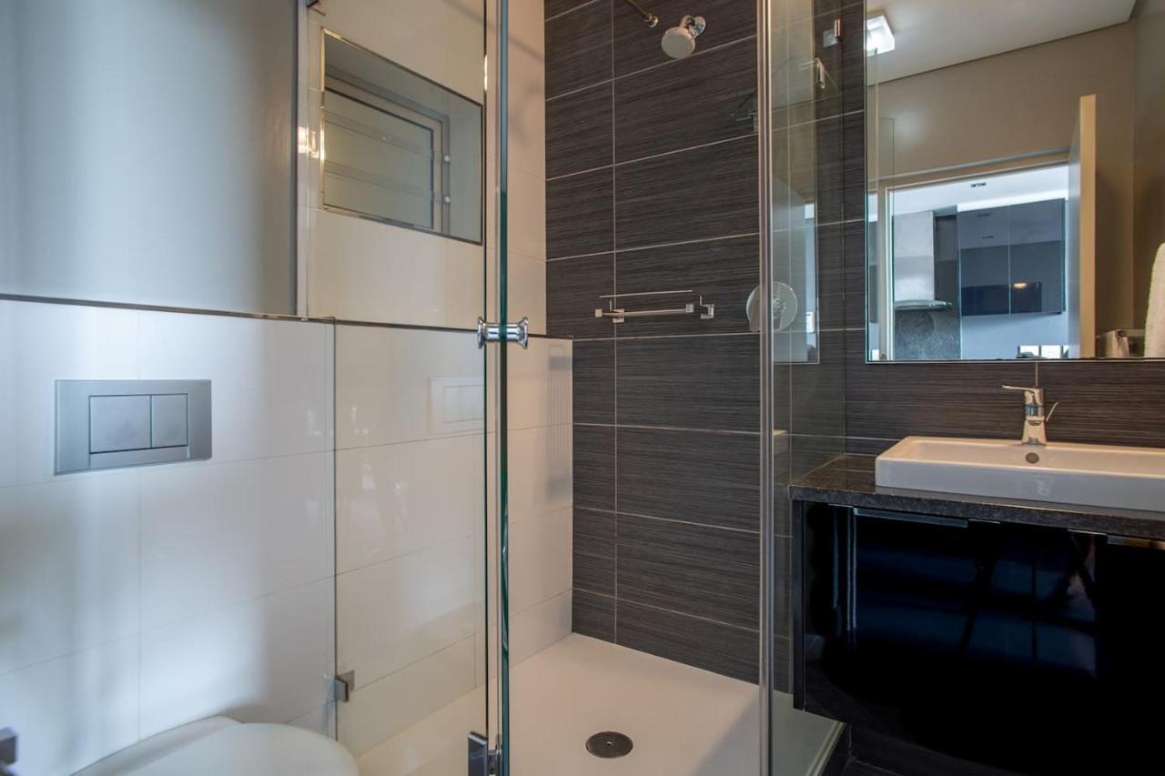 Lux Andringa Walk Apartments สเตลเลนบอช ภายนอก รูปภาพ