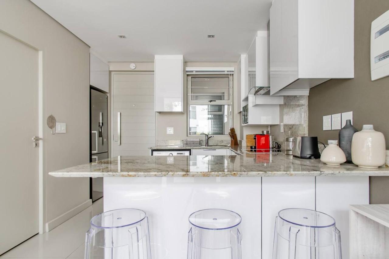 Lux Andringa Walk Apartments สเตลเลนบอช ภายนอก รูปภาพ