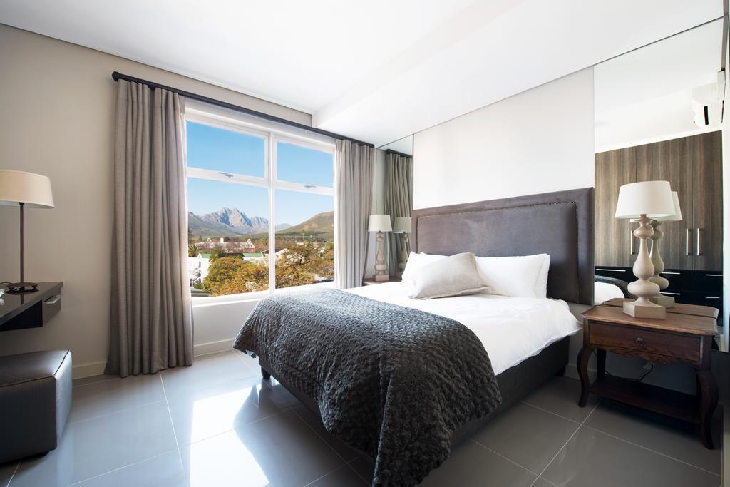 Lux Andringa Walk Apartments สเตลเลนบอช ภายนอก รูปภาพ