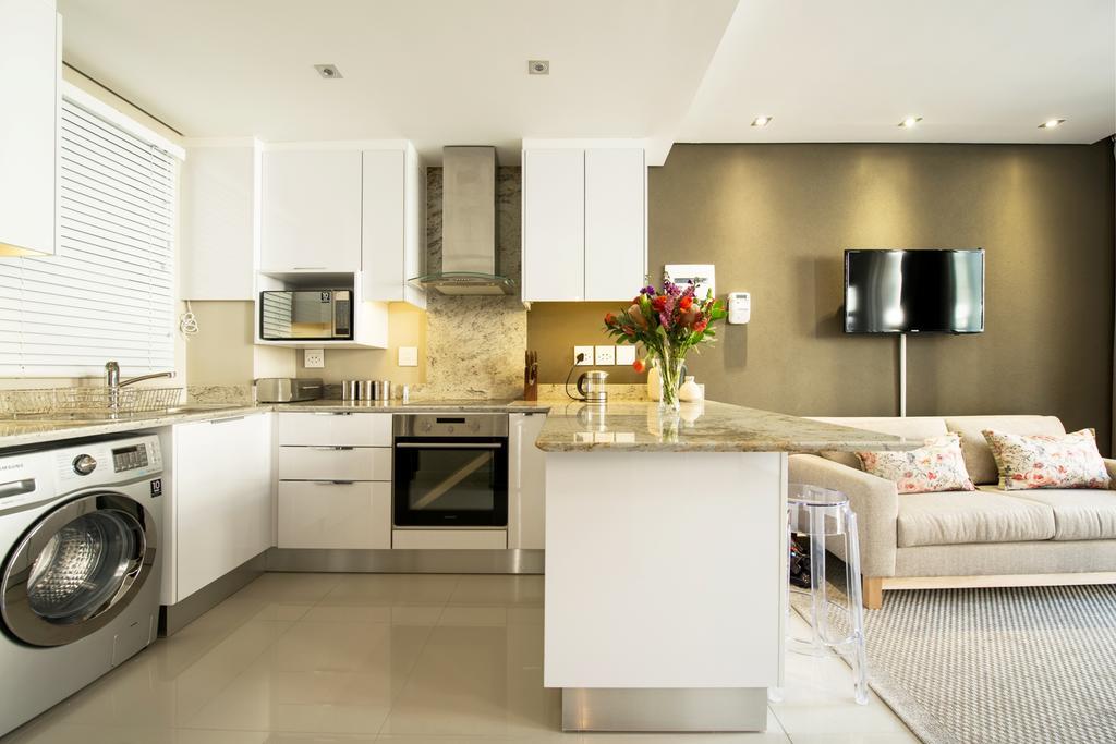 Lux Andringa Walk Apartments สเตลเลนบอช ภายนอก รูปภาพ